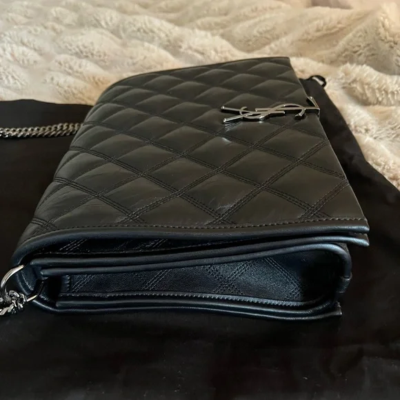 Saint Laurent Becky Shoulder Bag – Black Lambskin, Quilted, Gunmetal Hardware - Picture 6 of 15